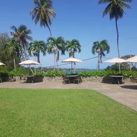 Mount Irvine Bay Resort Black Rock Экстерьер фото